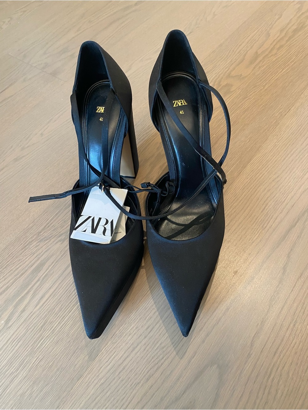 Zara Black Pointed Toe Platform Ankle Tie Heels NWT Size 41